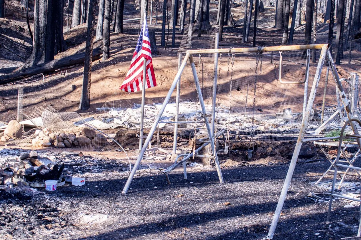 A swing set, burned by the Caldor Fire, in Grizzly Flats, Calif., on Sept. 26, 2021. (Jacquelin Mullinax/NTD News)