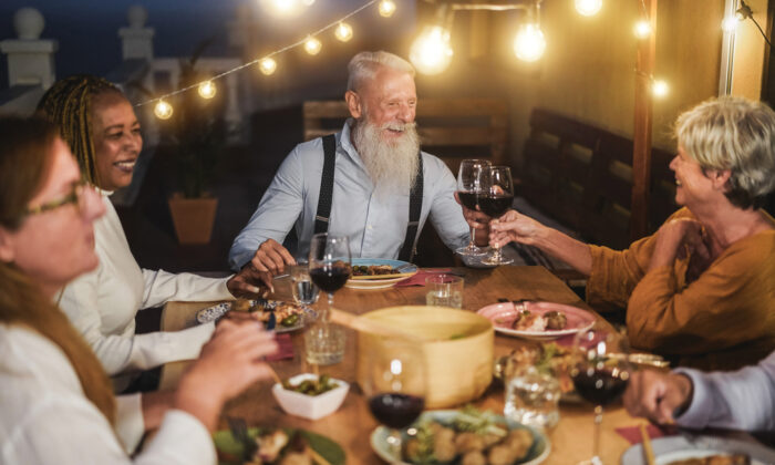  benefits of sharing multi-generational meals go far beyond the food. (DisobeyArt/Shutterstock)