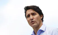 Feds Mandate Vaccines for Public Servants, Air and Rail Workers, and Travellers