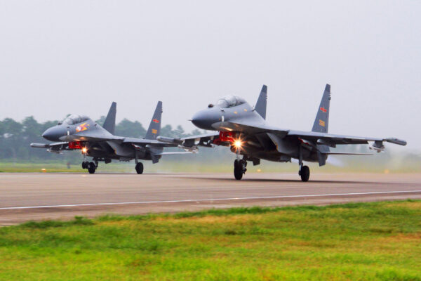 Chinese SU-30 fighter jets