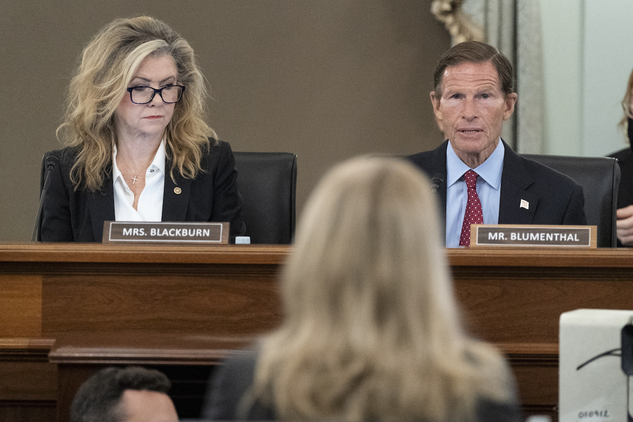 Senators Question Ticketmaster Head on Bot Activity, 'Monopolistic' Industry Control - Vimarsana News