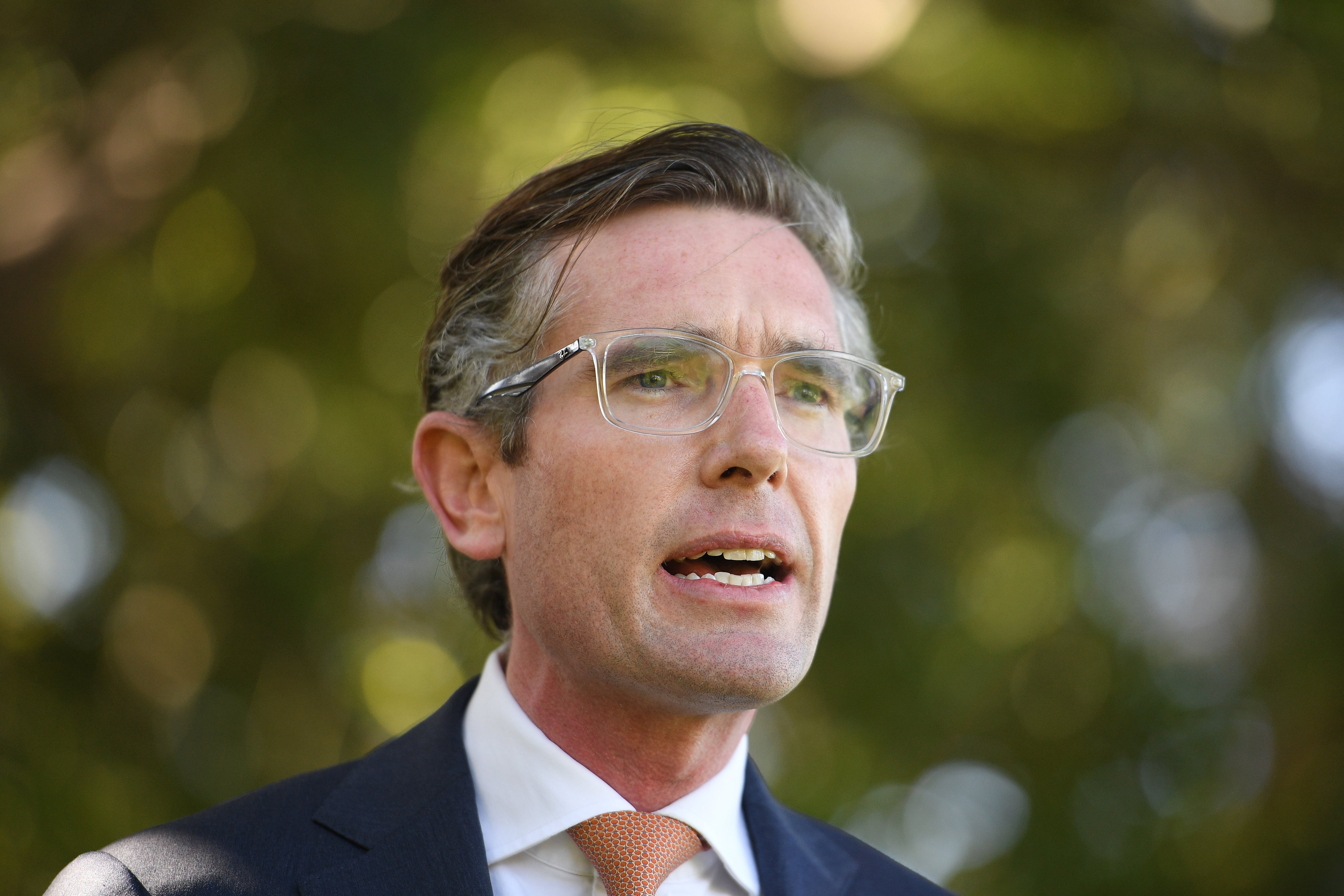 New Australian State Leader Speeds up Reopening Plan From Lockdowns - Vimarsana News