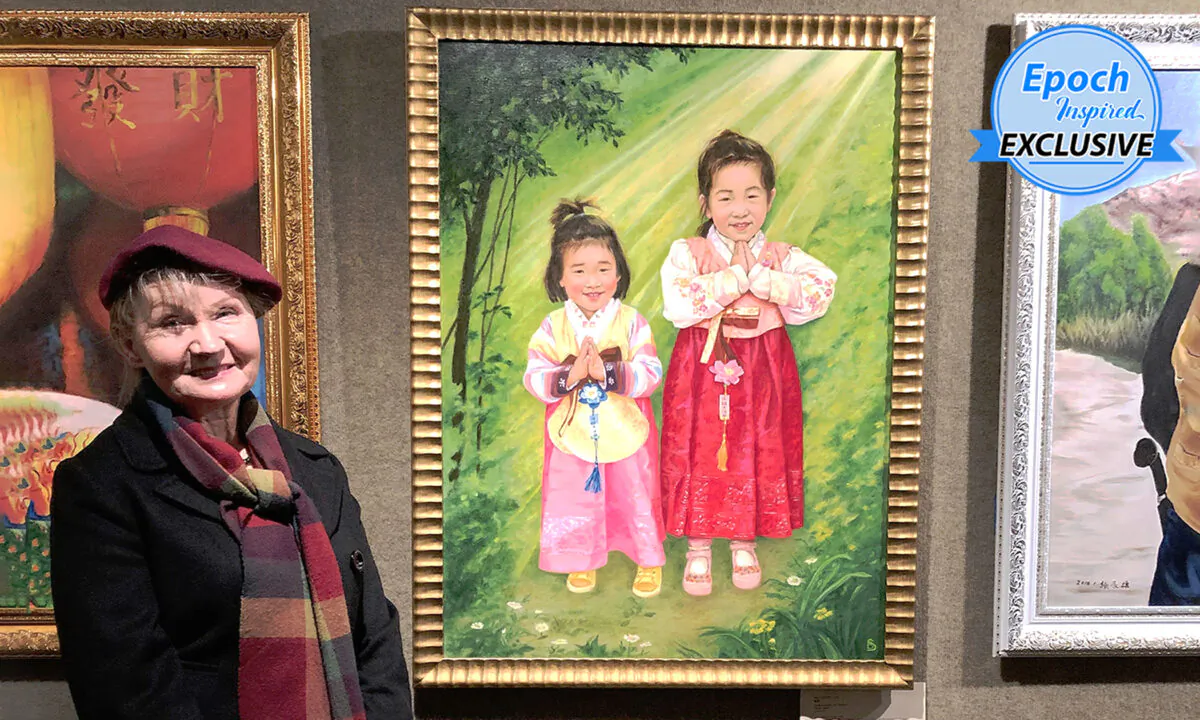 Barbara Schafer with her oil painting “Gratitude” on exhibition at the 2019 NTD International Figure Painting Competition in New York. (Courtesy of Barbara Schafer)﻿