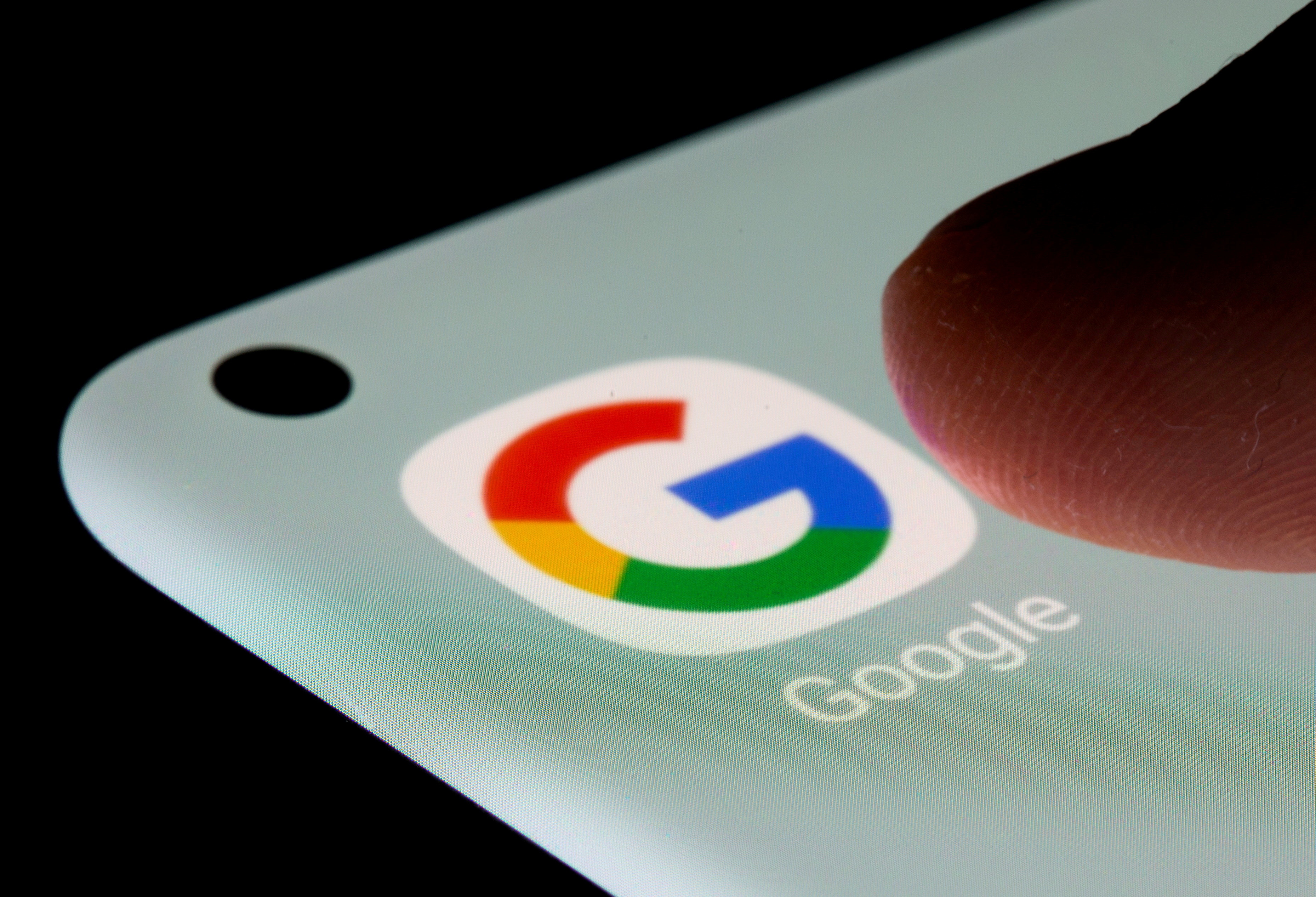 Google Announces Start of Multi-Year Process to Change Android User App Tracking - Vimarsana News