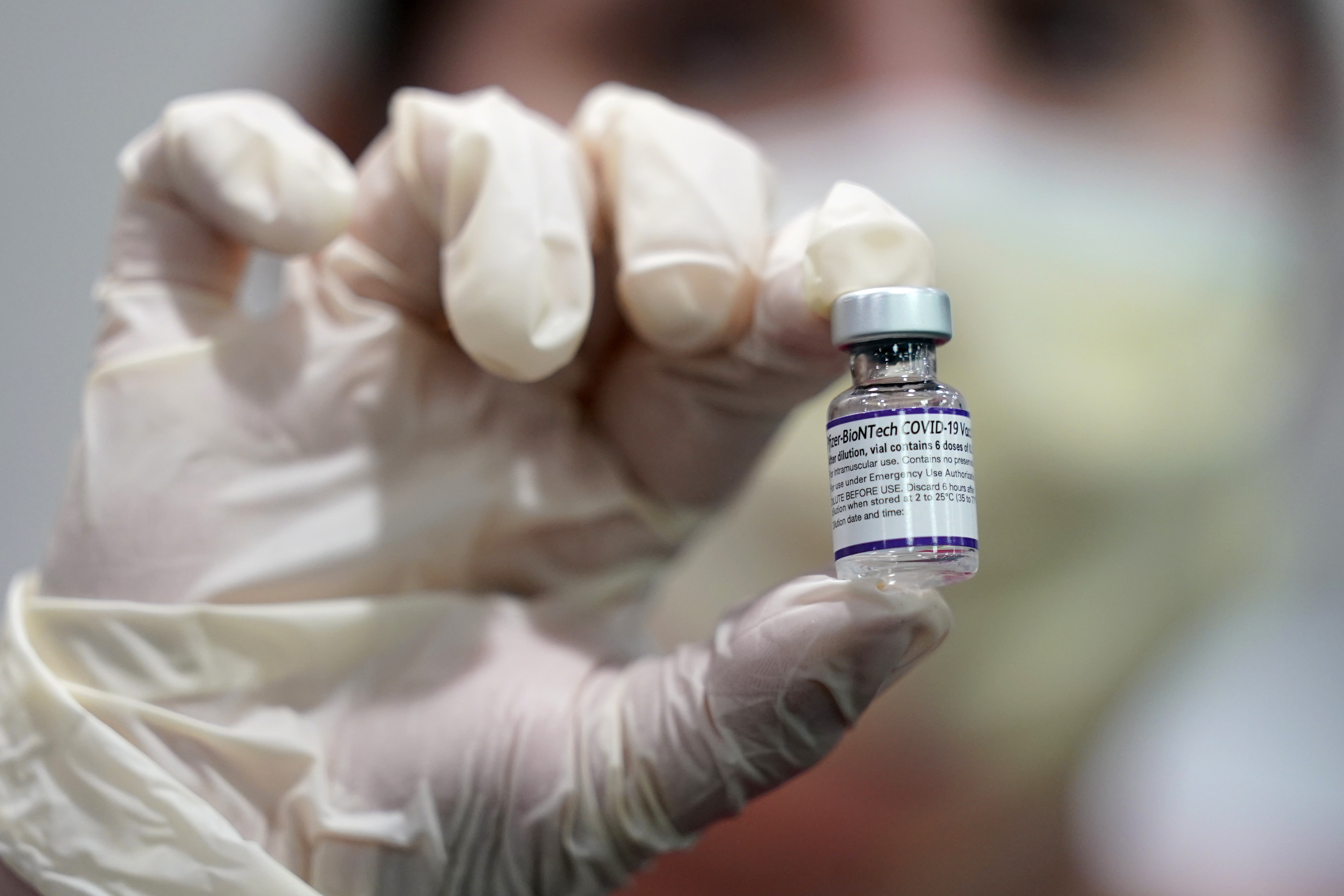 pfizer-vial-4.jpg