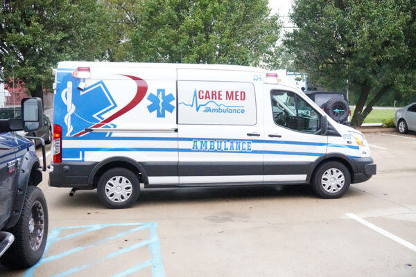 Obese Patients Injuring Ambulance Workers’ Backs Epoch Times Photo
