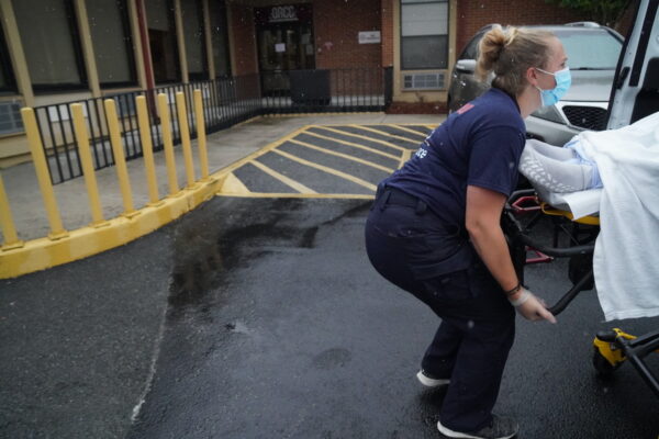 Obese Patients Injuring Ambulance Workers’ Backs Epoch Times Photo
