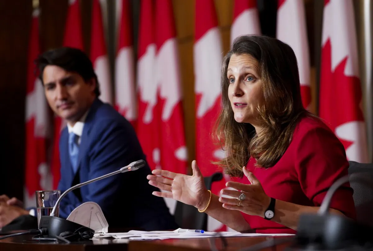 Prime Minister Justin Trudeau and Deputy Prime Minister Chrystia Freeland hold a press conference in Ottawa on Oct. 6, 2021. (The Canadian Press/Sean Kilpatrick) 
