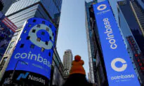 Crypto Firms Cutting Jobs as Market Declines Below $1 Trillion
