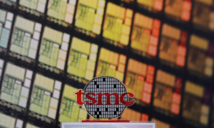 A logo of Taiwan Semiconductor Manufacturing Company Ltd. (TSMC) is seen at its headquarters in Hsinchu, Taiwan, on Aug. 31, 2018. (Tyrone Siu/Reuters)