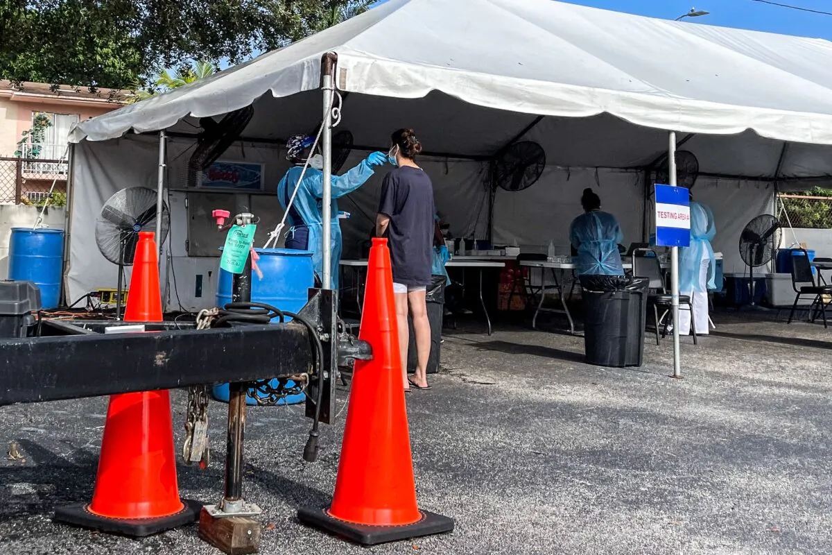 Medical personnel conduct COVID-19 testing in Miami on Sept. 1, 2021. (Chandan Khanna/AFP via Getty Images)
