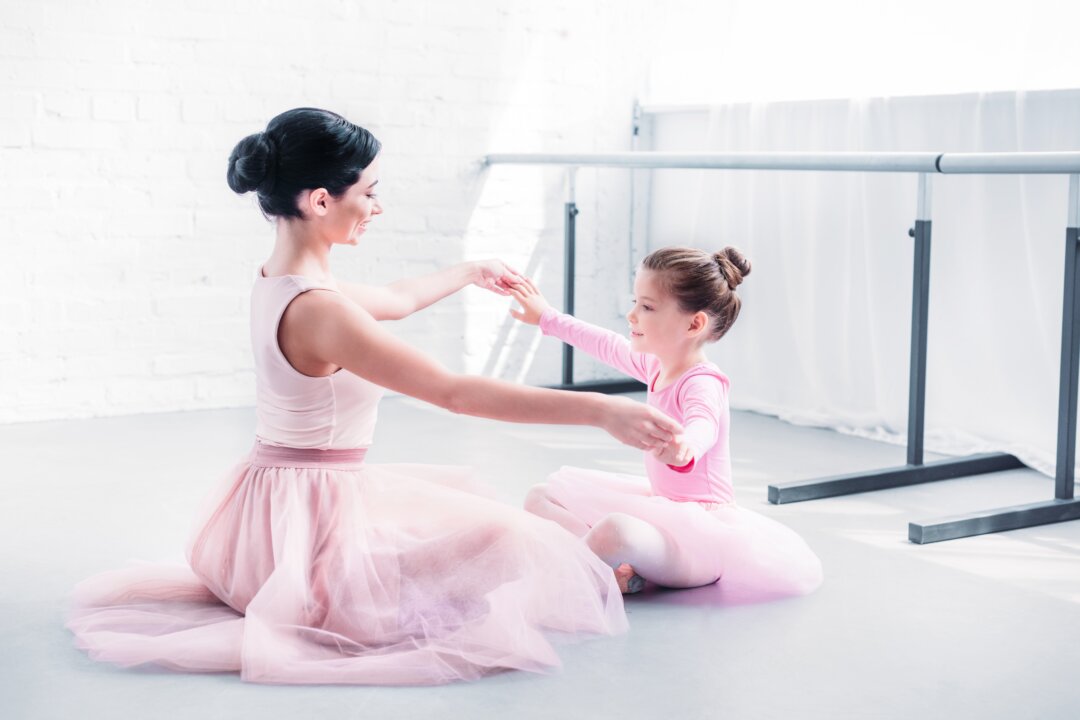 If you truly wish
to give life-giving
correction, it must
be done with a
heart of patience,
kindness, and good
intentions. (LightField Studios/Shutterstock)
