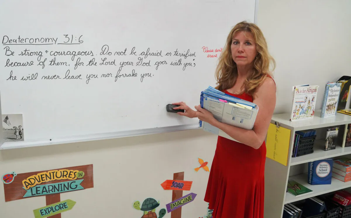 Veteran teacher Ilona Rugg retired in 2020 after 30 years in public education. She now teaches in a Christian school in Brighton, Mich. Oct. 11, 2021 (Steven Kovac/The Epoch Times)