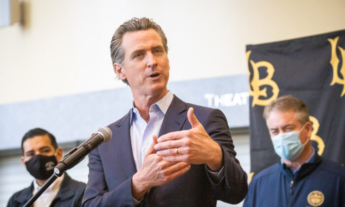 California Gov. Gavin Newsom speaks at California State University Long Beach, in Long Beach, Calif., on March 3, 2021. (John Fredricks/The Epoch Times)