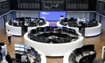 European Stocks Fall as Luxury Stocks Feel Pain From China’s Woes