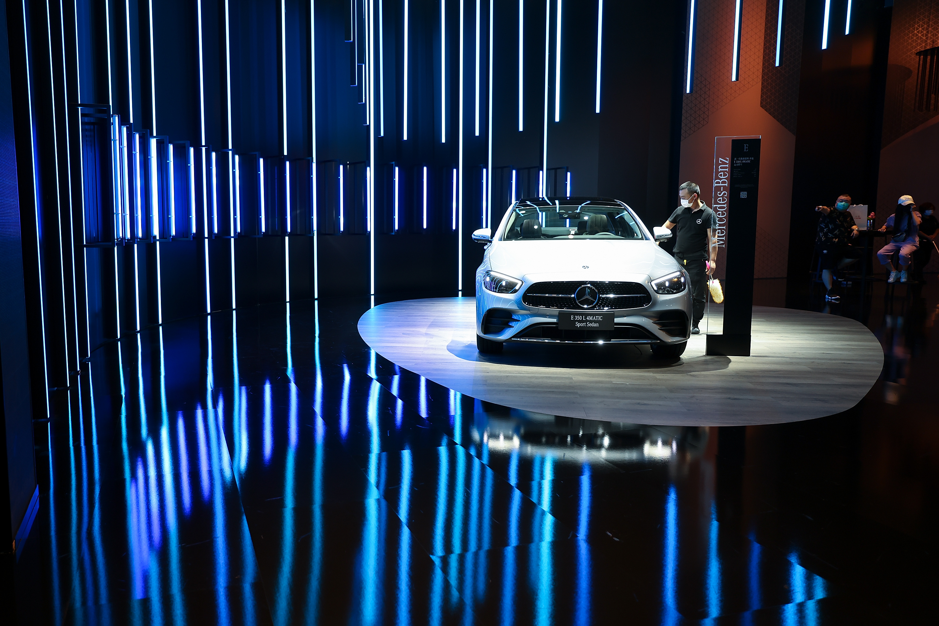 Mercedes-Benz Opening Tech Center in Beijing to Develop V2X Technology - Vimarsana News