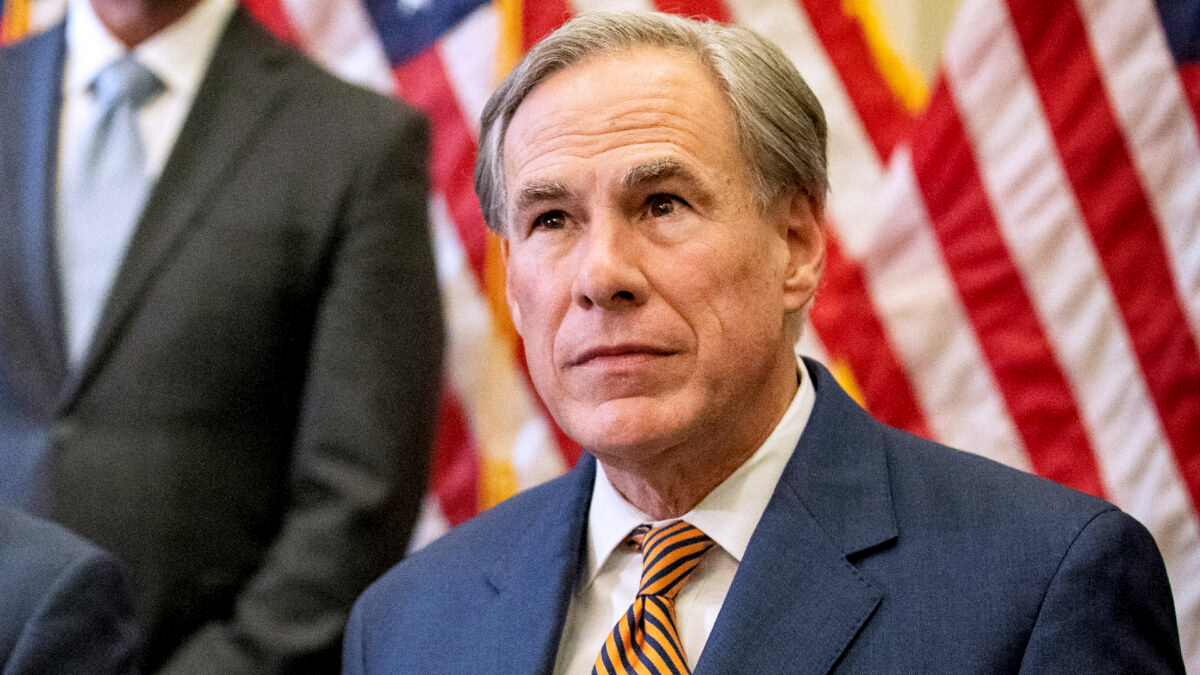 Biden's COVID-19 Vaccine Mandates Driving Big Business to Relocate Headquarters Into Texas: Gov. Abbott - Vimarsana News