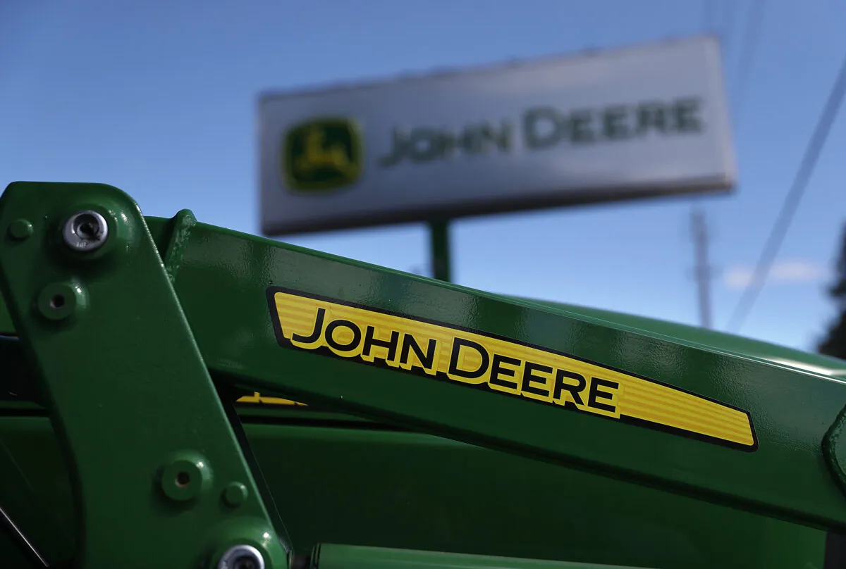 A John Deere tractor is displayed at Belkorp Ag in Santa Rosa, California, on May 20, 2016. (Justin Sullivan/Getty Images)