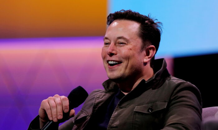 Tesla CEO Elon Musk speaks during the E3 gaming convention in Los Angeles, Calif., on June 13, 2019. (Mike Blake/Reuters)