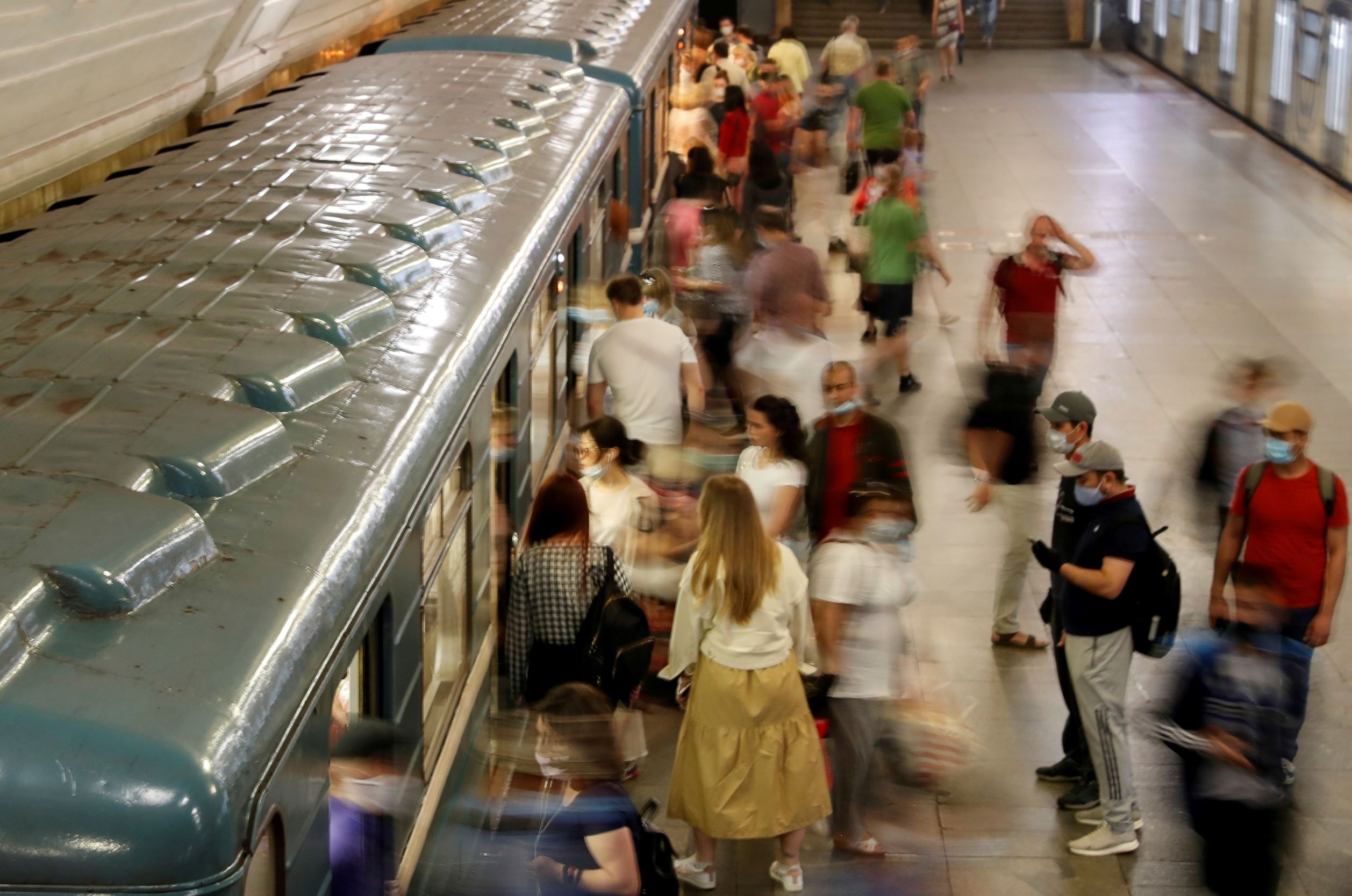 Moscow Says It Is First to Launch Large-Scale Metro Facial ID Payment System - Vimarsana News