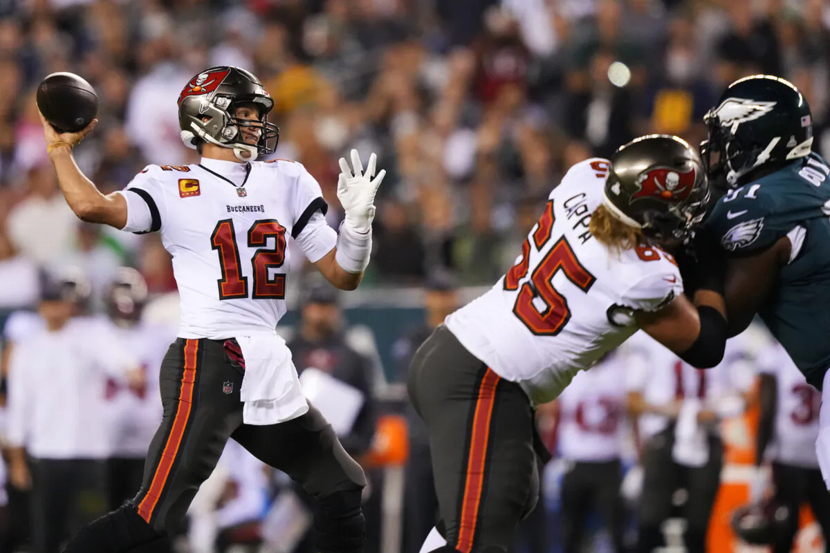Tampa Bay Buccaneers quarterback Tom Brady (12) looks to pass during the first half of an NFL football game against the Philadelphia Eagles in Philadelphia, on Oct. 14, 2021. (Matt Slocum/AP Photo)