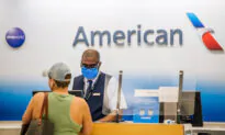 Holiday Bookings Rise as Airlines Scramble to Meet Demand