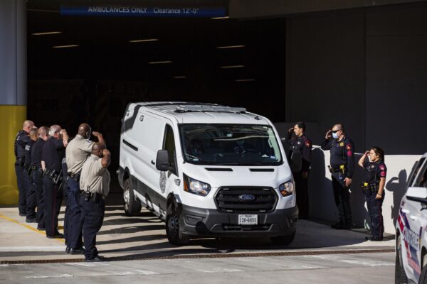 Epoch Times Photo