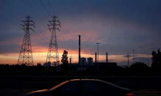 Polish Spending on Energy Subsidies Could Top $1 Billion in 2022, Says PM