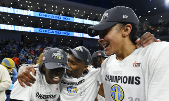 Chicago Sky Come From Behind to Win Their First WNBA Title