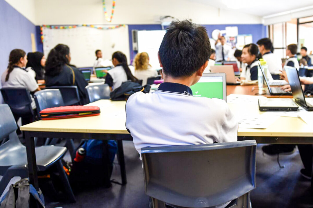 Kids Need to Be ‘Deprogrammed’ From Progressive Agenda: Craig Kelly MP
