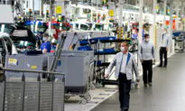 Weaker Foreign Demand Sinks German Industrial Orders in October