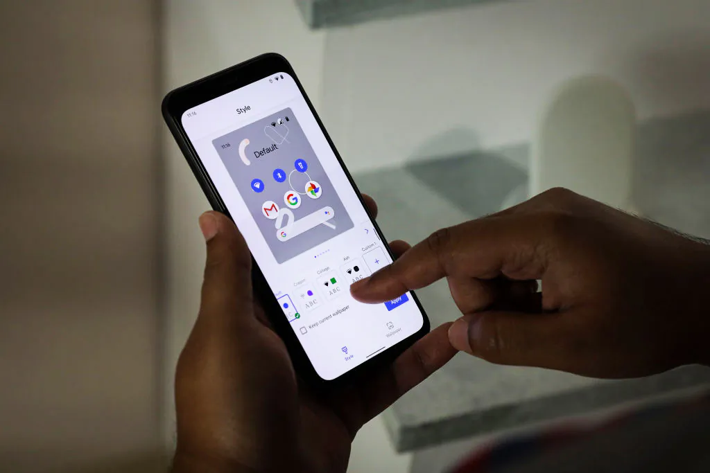 A man uses the new Google Pixel 4 smartphone during a Google launch event in New York City, on Oct. 15, 2019. (Drew Angerer/Getty Images)