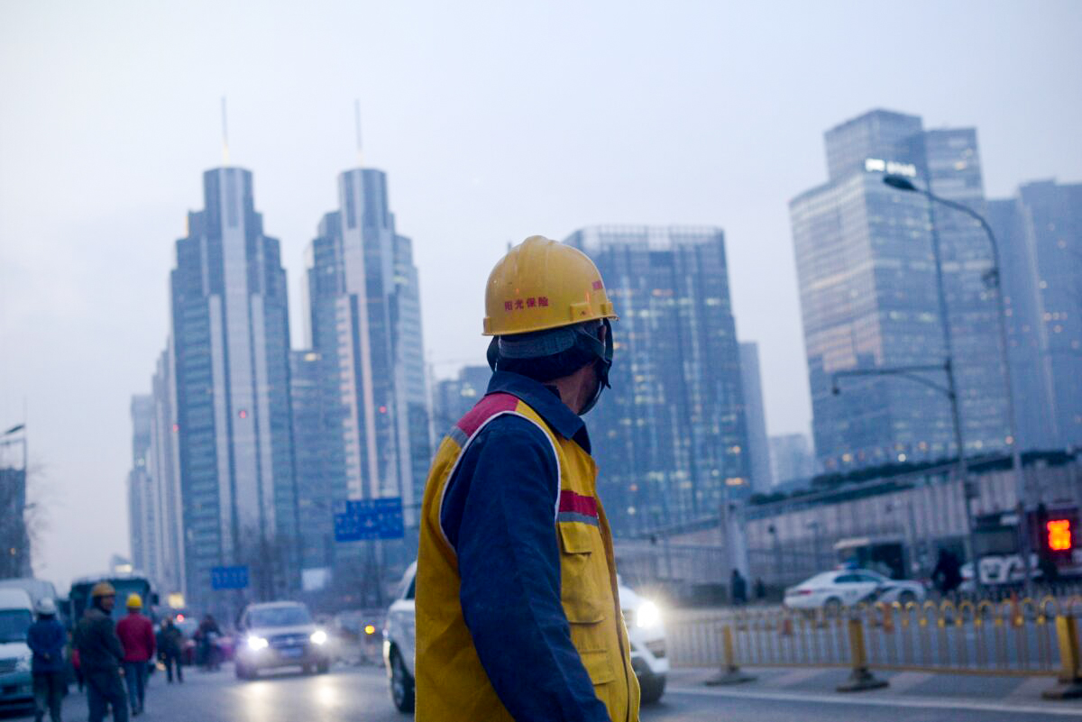 China's Factory Activity Falls in October, Producer Price Soars to 'Years High' - Vimarsana News