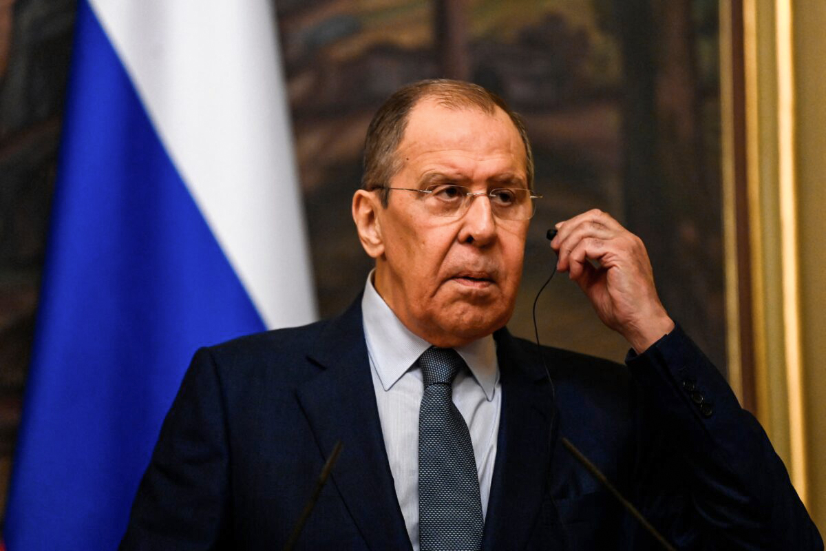 Lavrov Says He Doesn’t ‘Want to Believe’ in Nuclear War Over Ukraine