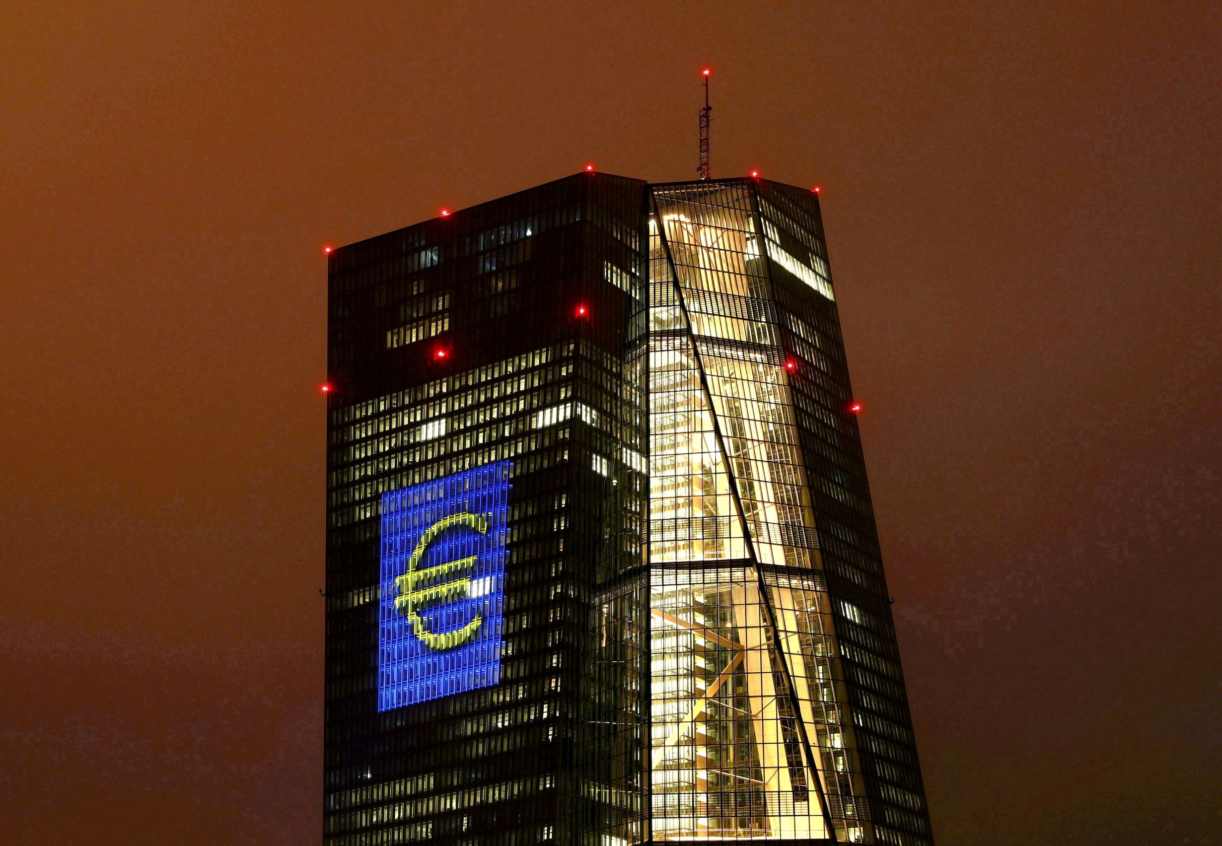 ECB to Raise Deposit Rate to -0.25 Percent by Year-End: Poll - Vimarsana News