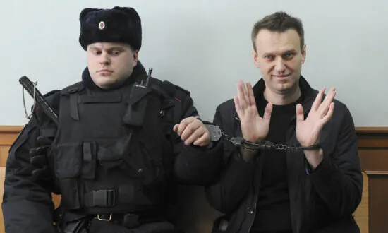 Imprisoned Russian Activist Awarded Sakharov Prize, EU’s Top Recognition