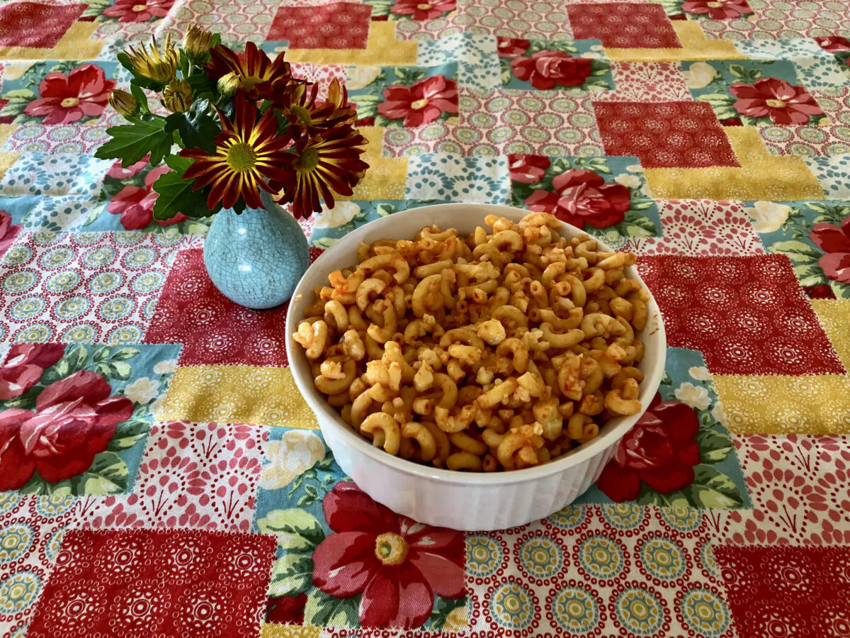 The key to this simple, crowd-pleasing macaroni: Use an extra sharp cheddar, and don't skimp on the cheese or butter. (Courtesy of Patricia McAdams)