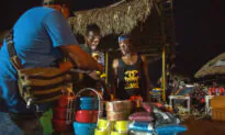 Thousands of Haitians Leave Colombia for the United States
