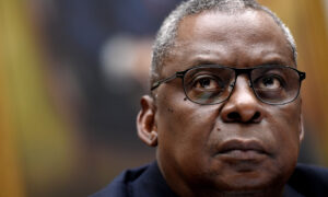 Pentagon: No Plans to Suspend COVID-19 Vaccine Mandate