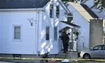 Police: Man Fatally Shoots 2 in Apparent Domestic Incident, Then Kills Himself