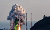 South Korea’s Moon Vows ‘Korea Space Age’ After Rocket Test Falters