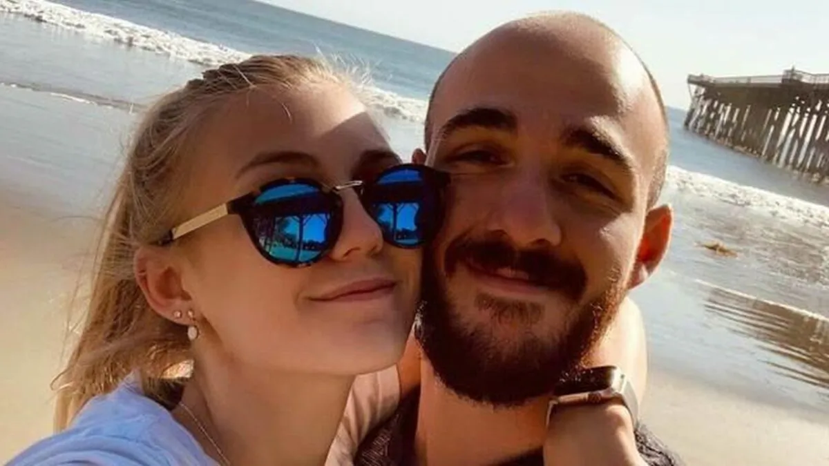 Gabby Petito and Brian Laundrie in an undated photo. (Facebook selfie)