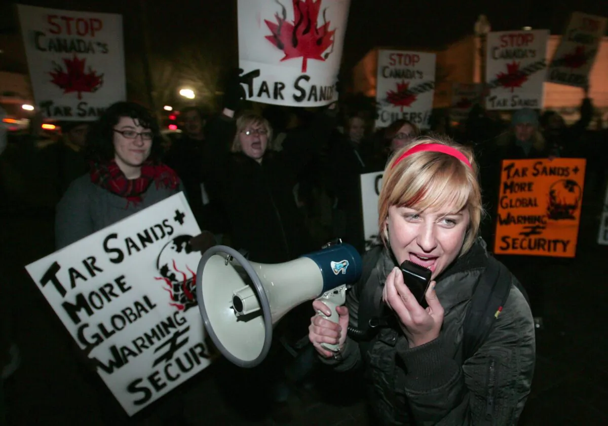 Environmental activists protest against Alberta oil outside the Canadian Embassy in Washington on Jan. 16, 2008. (Saul Loeb/AFP via Getty Images)