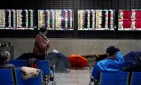 Equities Eye Third Week of Gains After Tech Boost, Dollar Dips