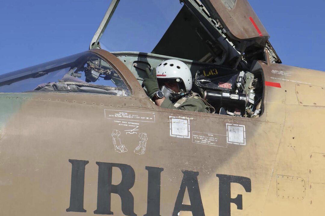 Iran Accuses Qatar of Holding 3 of Its Military Pilots Captive