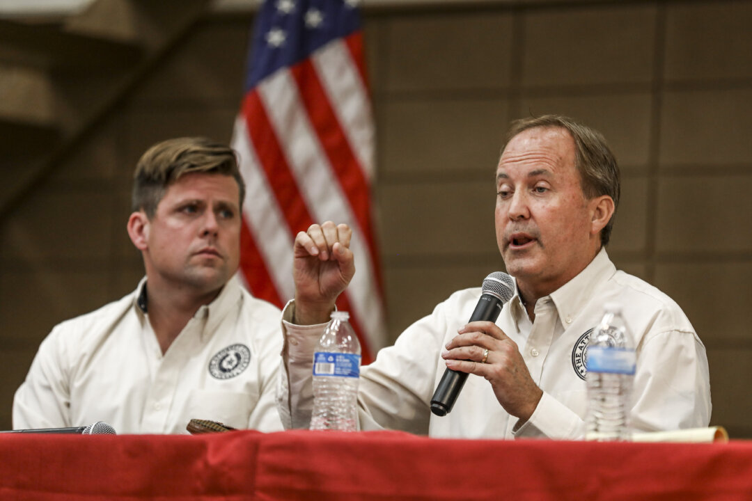 Trump and Conservatives Condemn Impeachment of Texas AG Ken Paxton
