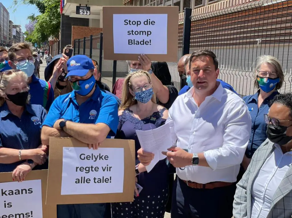 South Africa's Democratic Alliance Party recently marched on parliament to protest against Education Minister Nzimande's stance against Afrikaans, in Cape Town, South Africa, on Oct. 21, 2021. (Democratic Alliance Party)