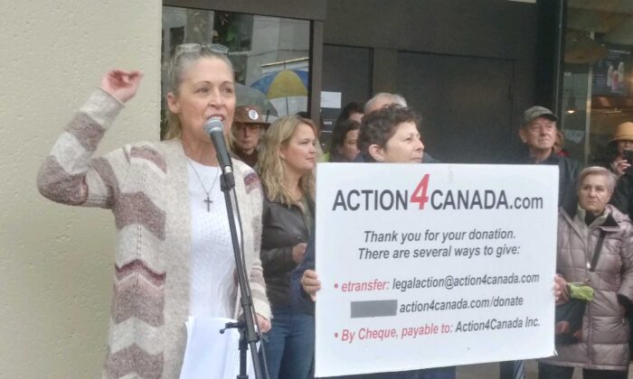 Action4Canada founder Tanya Gaw speaks during a rally organized by longshore workers outside Transport Canada’s offices in downtown Vancouver on Oct. 22, 2021. (Jeff Sandes/The Epoch Times)