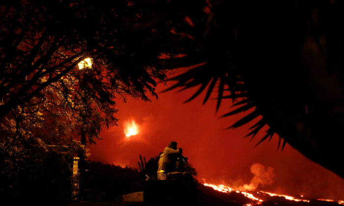 People ticker  arsenic  the Cumbre Vieja volcano continues to erupt connected  the Canary Island of La Palma, arsenic  seen from Tajuya, Spain, connected  Oct. 23, 2021. (Susana Vera /Reuters)