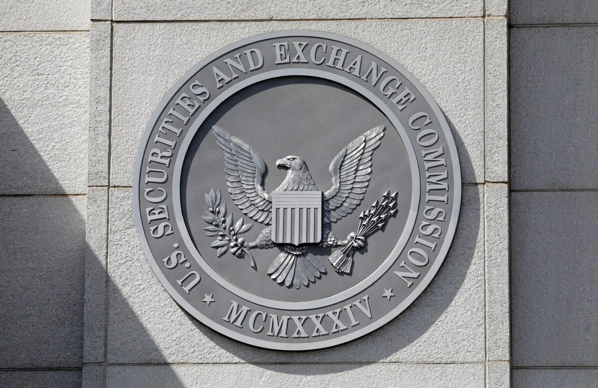 The seal of the U.S. Securities and Exchange Commission (SEC) is seen at their headquarters in Washington on May 12, 2021. (Andrew Kelly/Reuters)